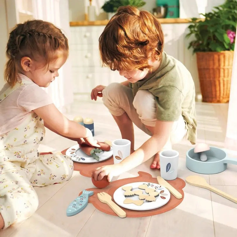 Encourages Pretend Play - Wooden Dining Set Toy - Role Play Kitchen Speedy Monkey