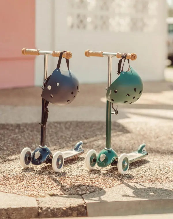 Kick Three Wheel Scooter - Green Banwood