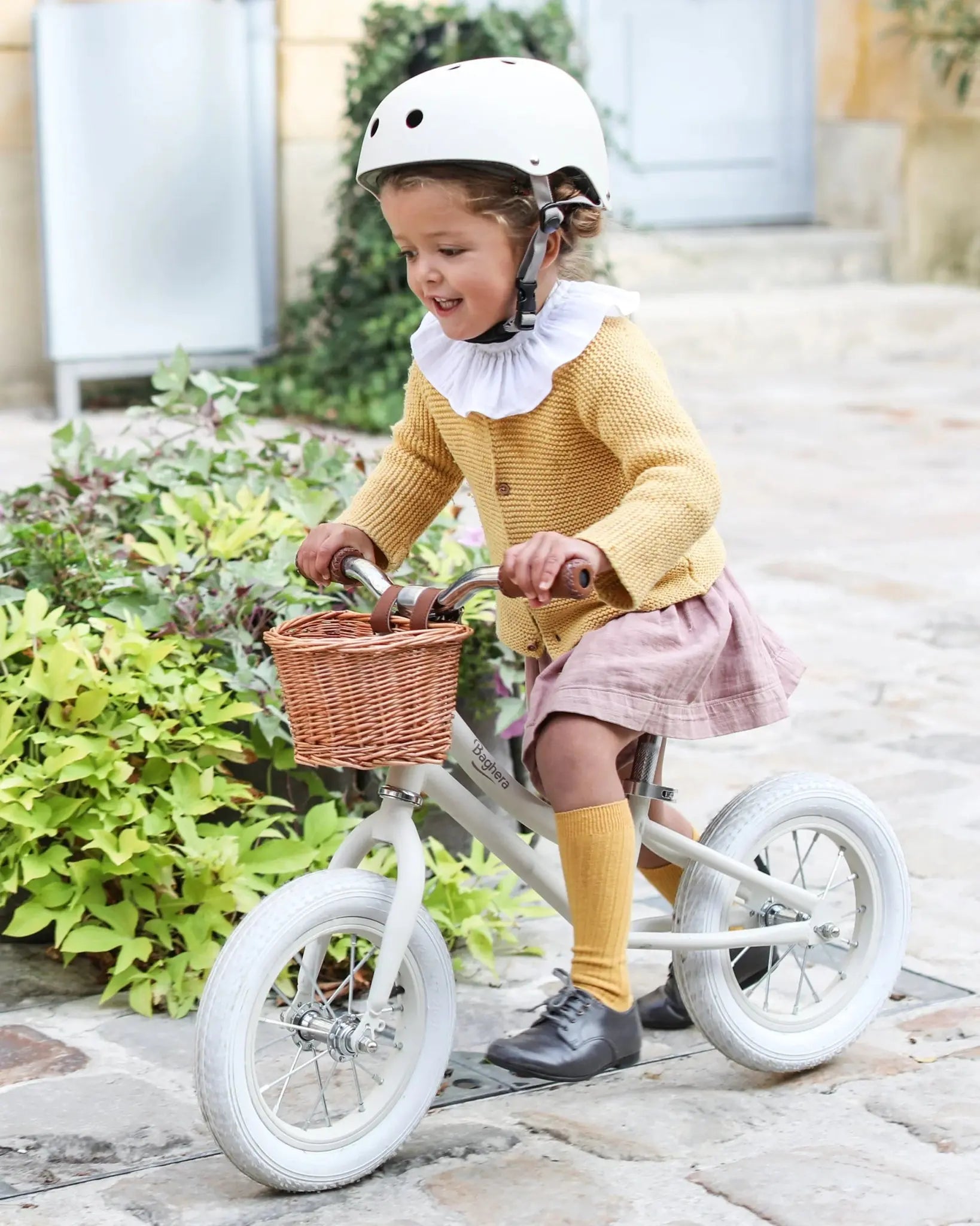 Charm-filled Ivory White Balance Bike + Helmet Combo for Kids - Retro Design  Baghera   