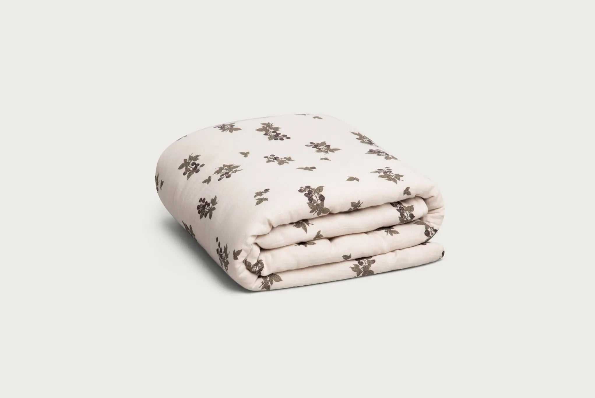 Soft Muslin Filled Blanket, Lightweight Baby Blanket, Nursery Bedding  Garbo and Friends Blackberry  