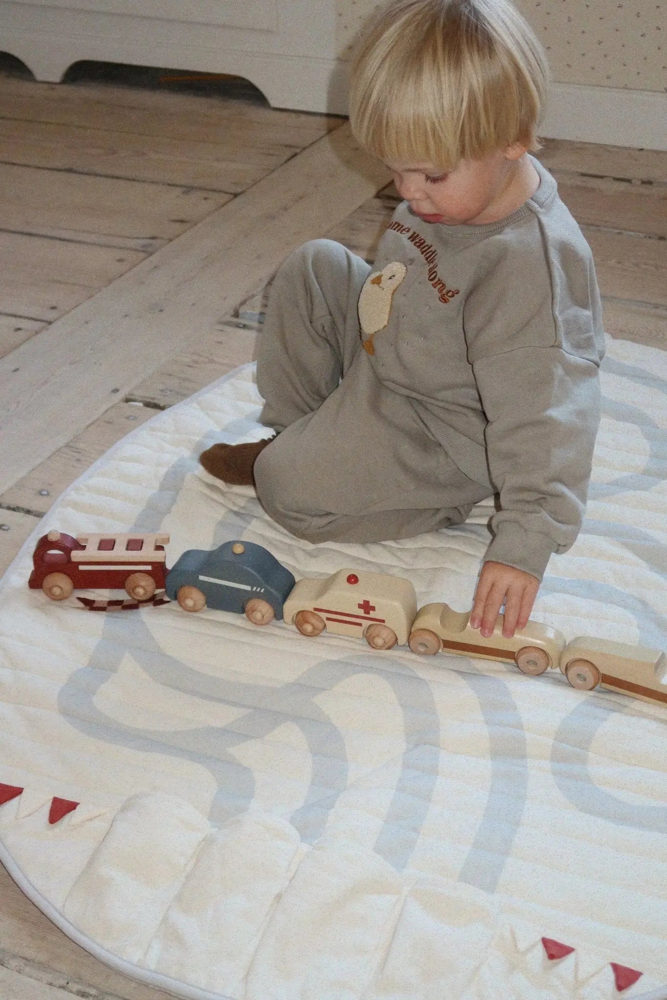 Car Playing Blanket with Soft Blue Swirling Roads, Imaginative Play Mat, Track Design, Kids Gift  Konges Sløjd   