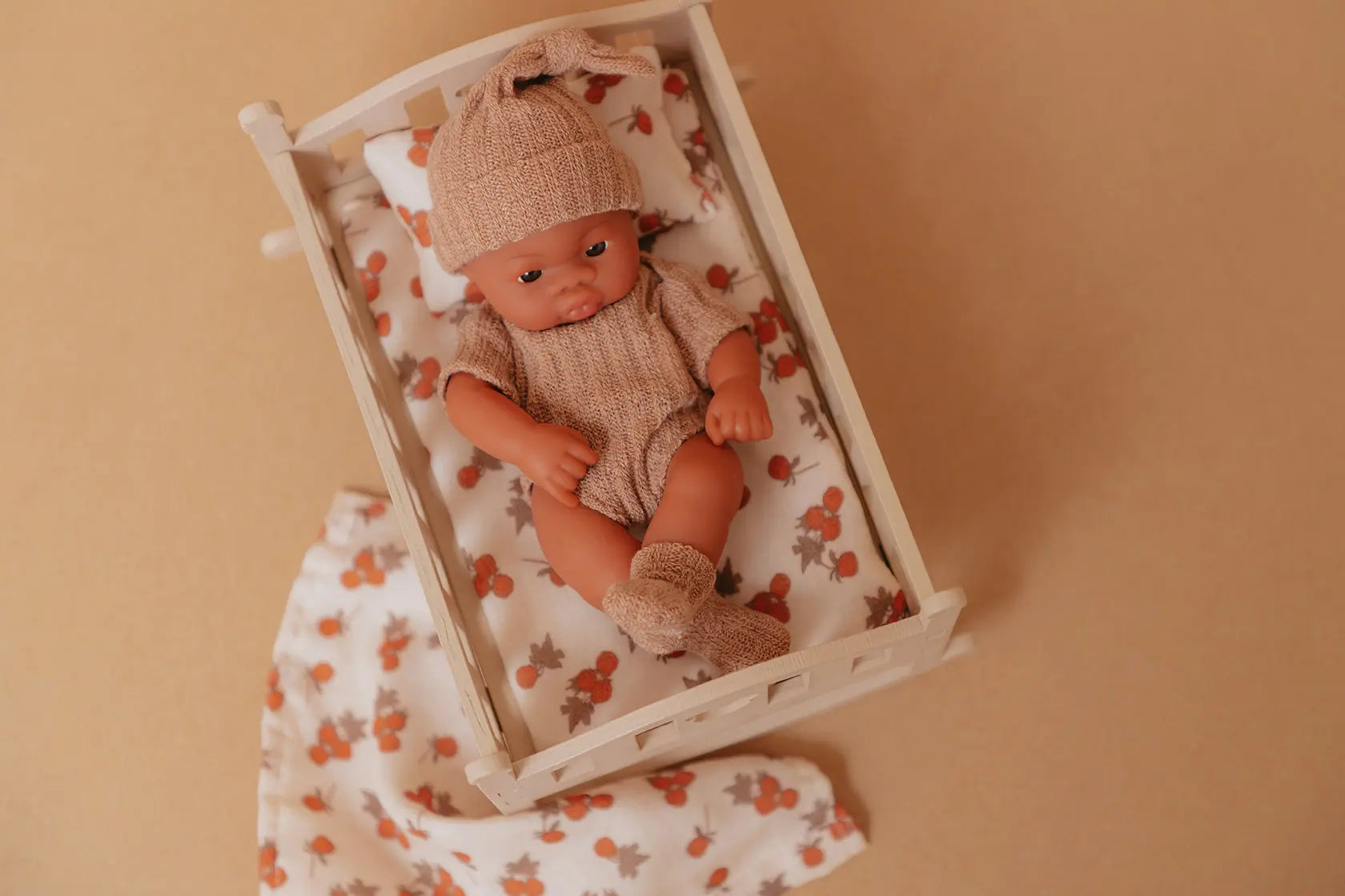 Lupitas Julie Baby Doll - 20 cm Raspberry Bunchs  Mrs.Ertha   